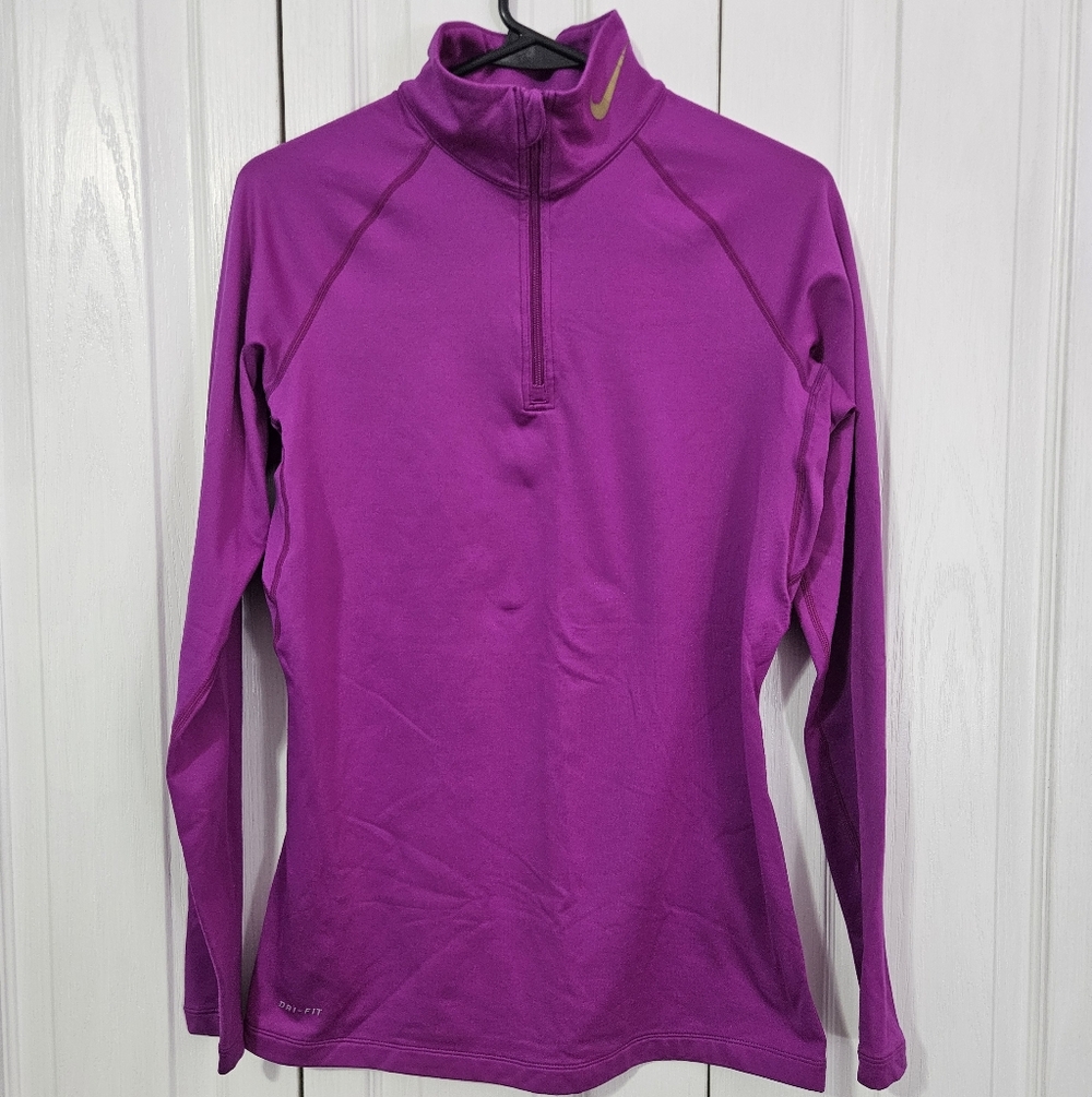 Nike Cold Weather Top